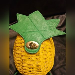 NWOT Rattan Pineapple bag